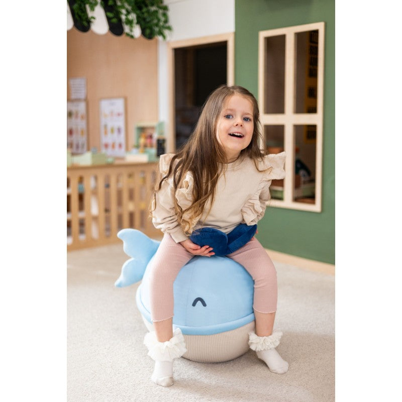 Jumping Ball - Whale Olly